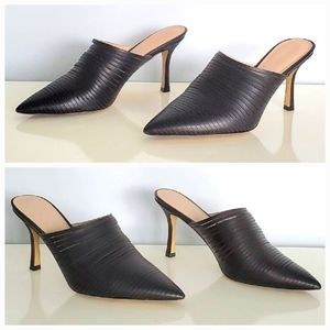 SOMETHING NAVY Black Stilletto Sz 6.5 Heels Shoes Leather Strappy w Box